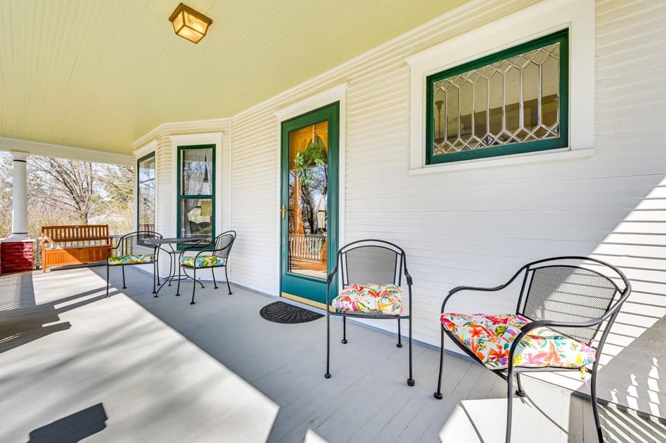 Atlantic Farmhouse w/ Spacious Yard! House in Iowa