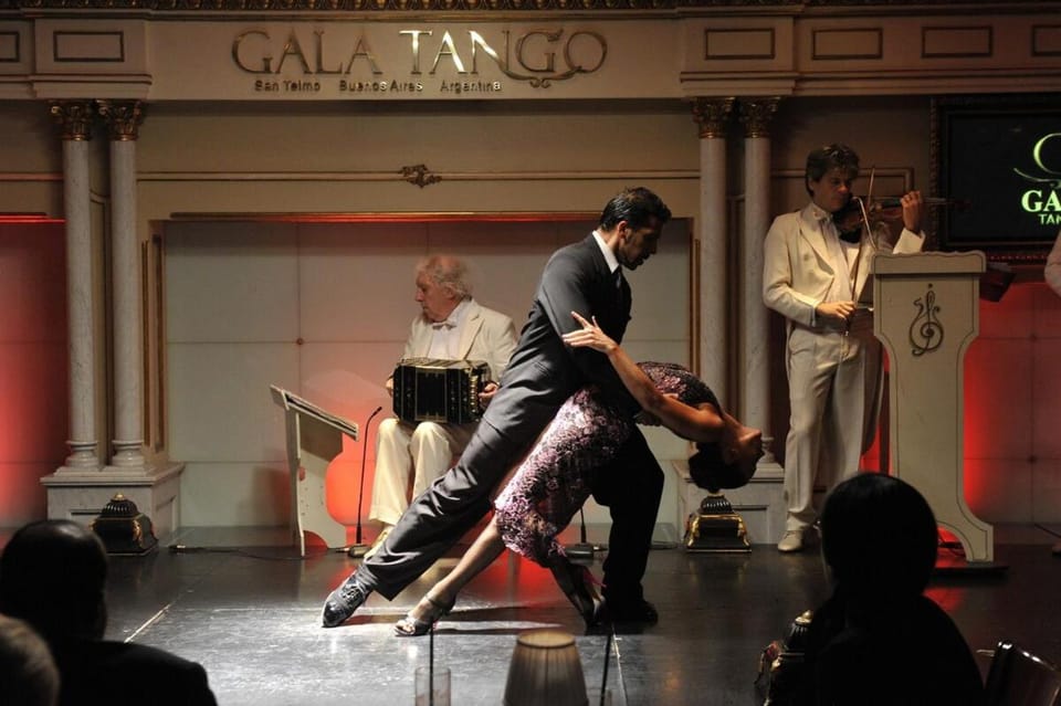 Luxury 2 room apt in Downtown & 20 off in dinner and tango show Apartment in Buenos Aires