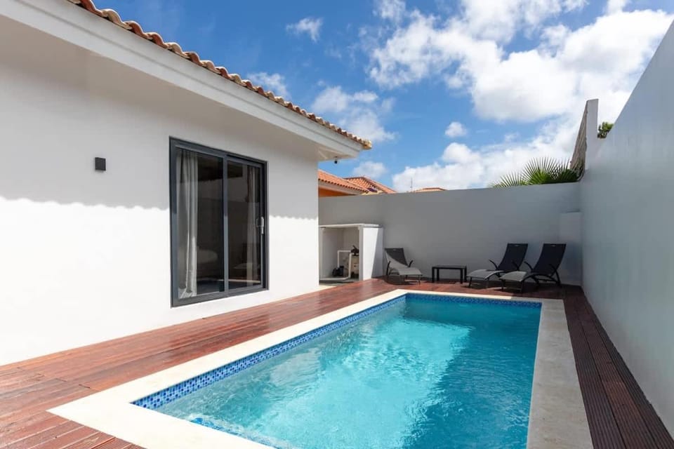 Villa Cavalli House in Jan Thiel