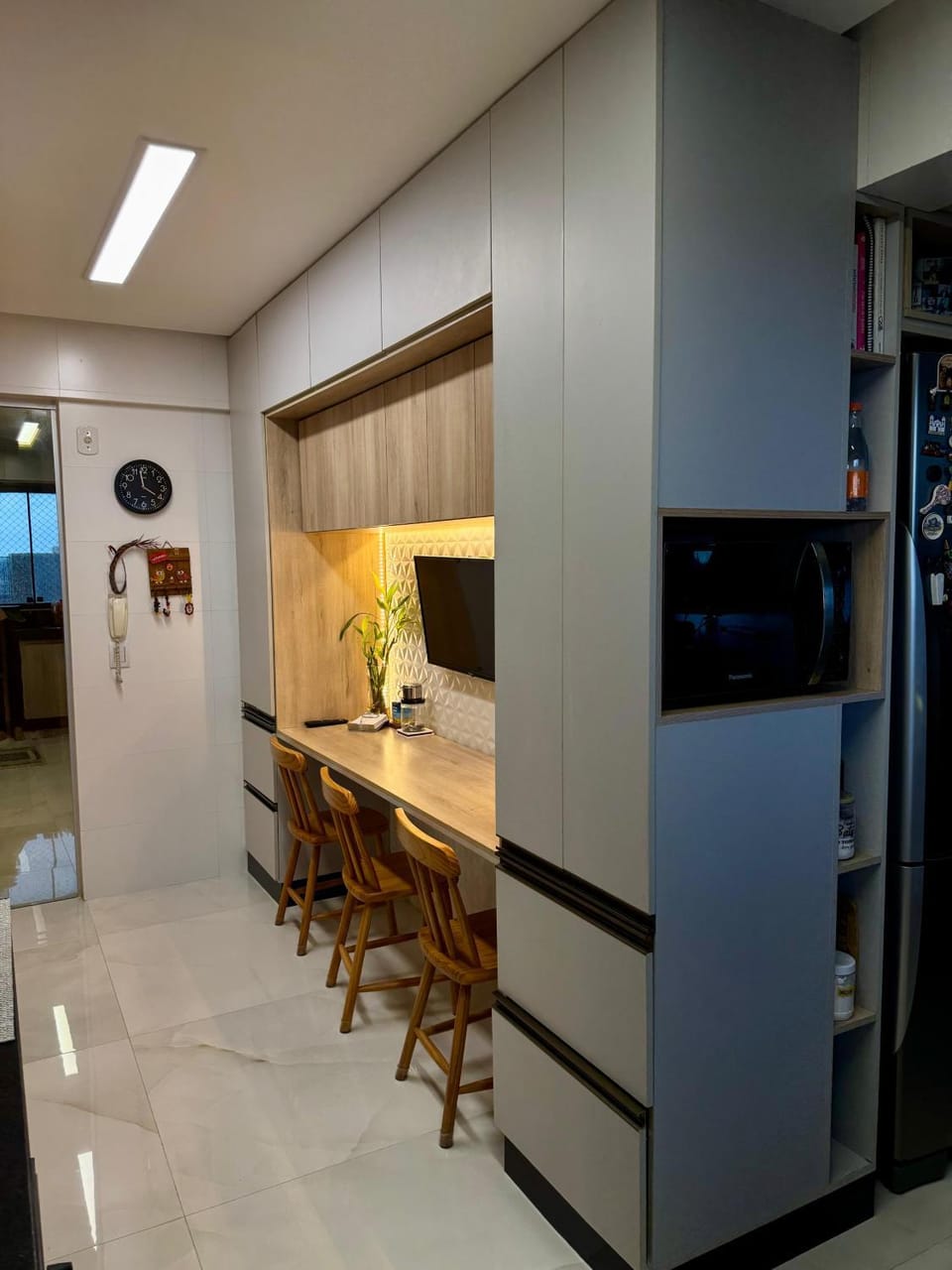 Kitchen or kitchenette, Dining area, oven