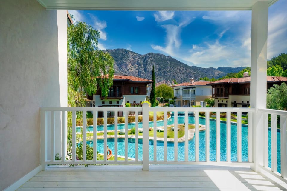 Patio, Nearby landmark, Spring, Balcony/Terrace, Mountain view, Pool view, Swimming pool