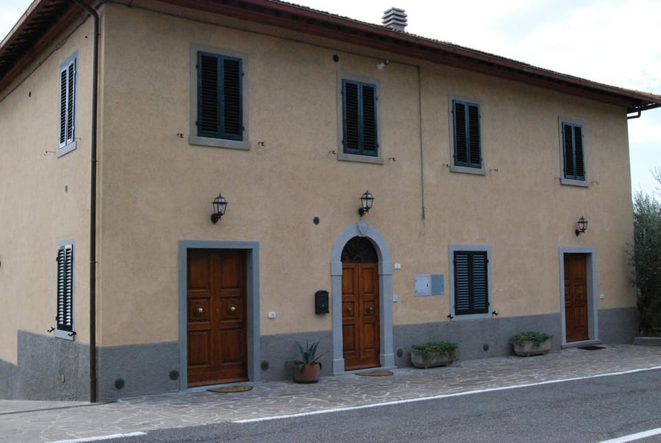 Property building, Facade/entrance