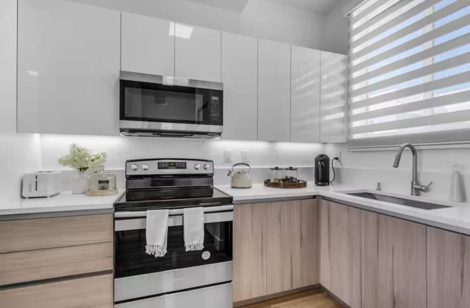 Modern Stay Near Beach #207 Apartment in Miami
