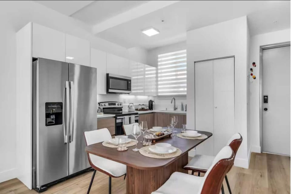 Modern Stay Near Beach #207 Apartment in Miami