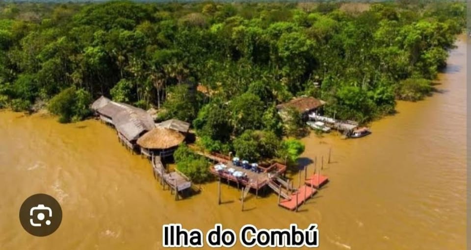 Quarto Marajó 1, próximo ao Aeroporto- cama Casal House in Belém