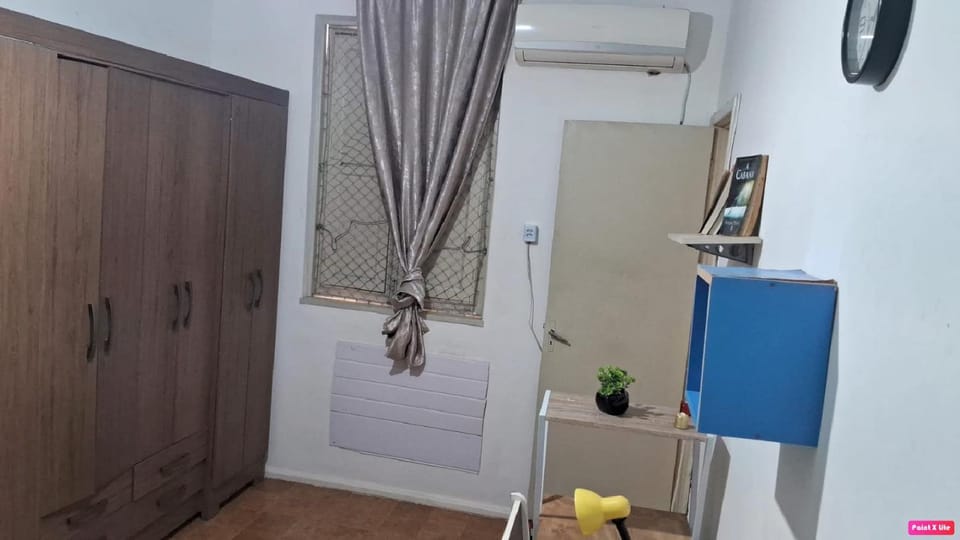 wardrobe, air conditioner