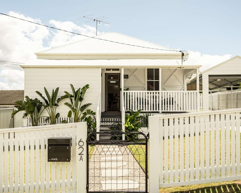 Urban Getaway Ipswich W Cottage House in Ipswich