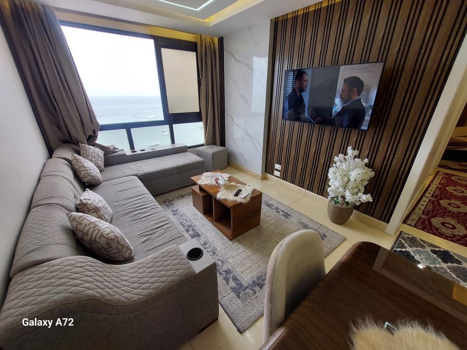 TV and multimedia, Balcony/Terrace, Living room, Seating area