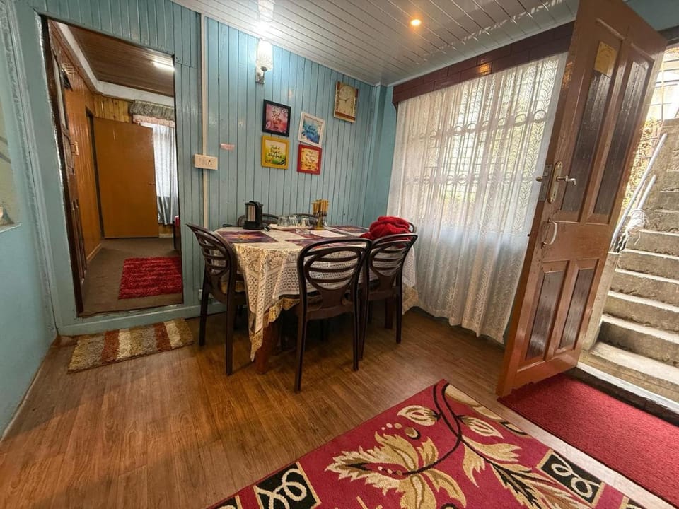 Sunset nest Lillus apartment Apartment in Darjeeling