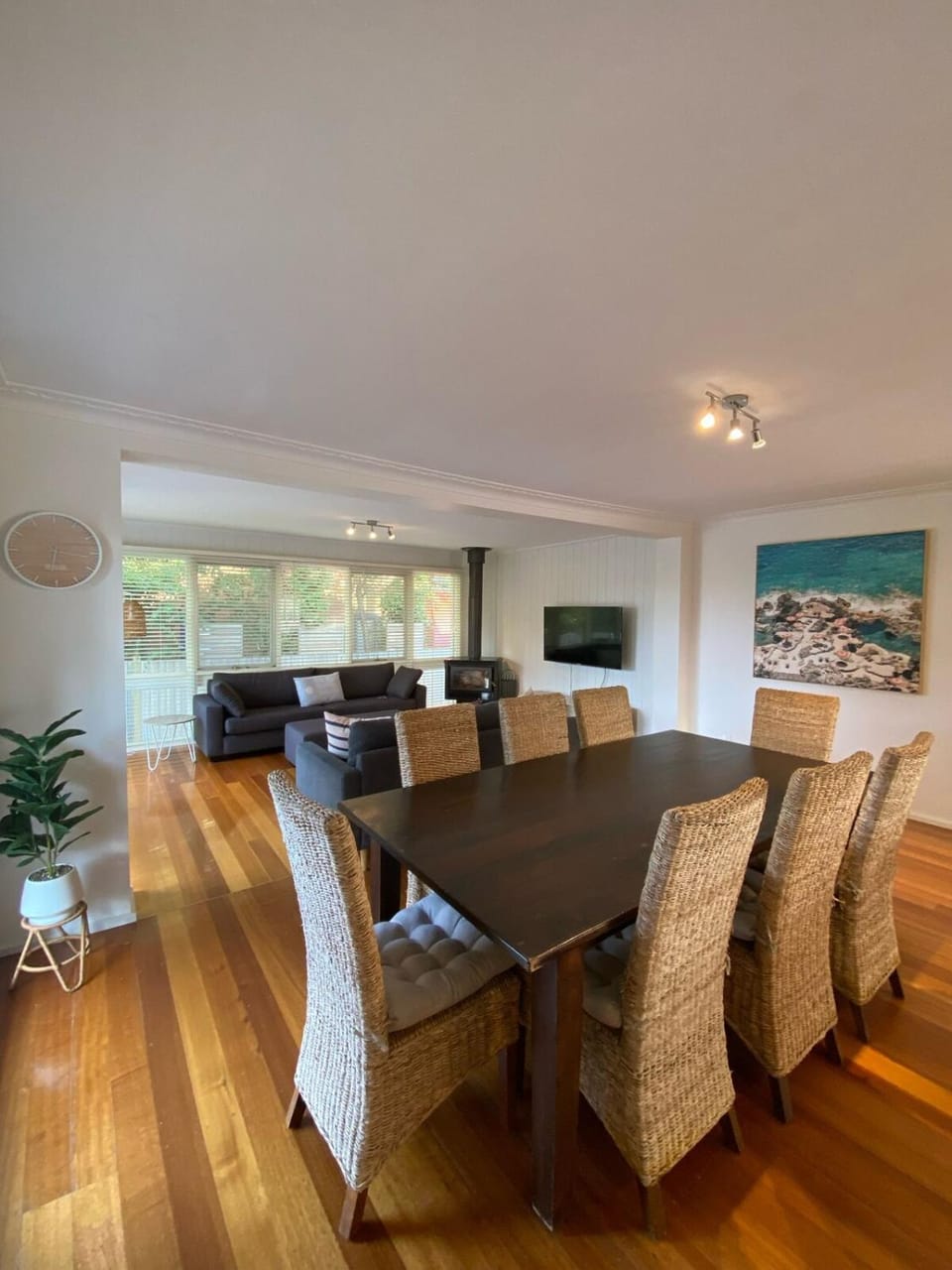 Beach Holiday Home with fireplace - Walk to Main Street, Beach, Skate Park House in Cowes