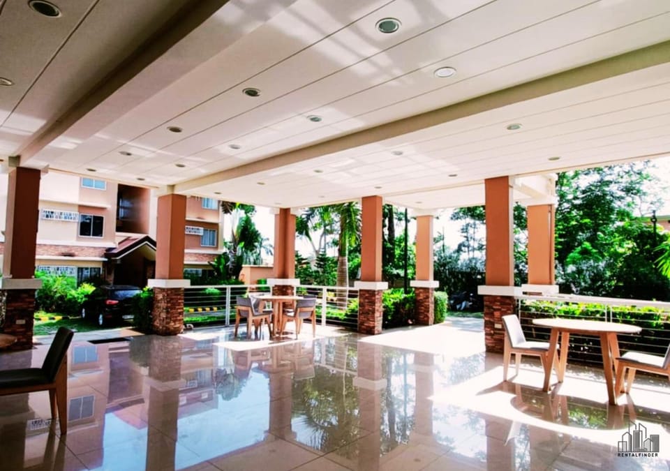 Day, Living room, Banquet/Function facilities, Seating area