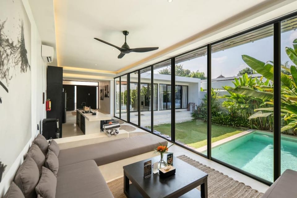 Living room, Seating area, Dining area, Pool view, Swimming pool