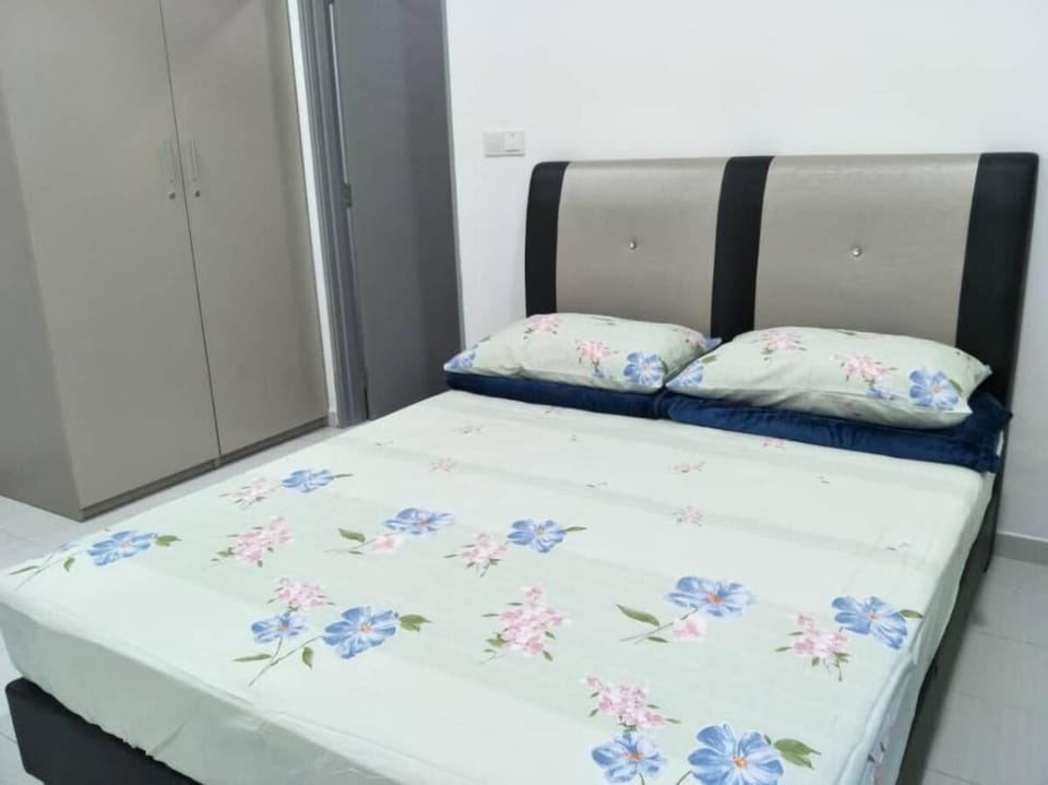 Cozy Stay at Mesahill - 2 Queen Beds by Ahmed Apartment in Negeri Sembilan, Malaysia