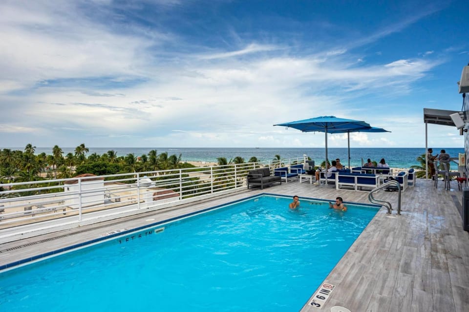 Balcony/Terrace, Swimming pool