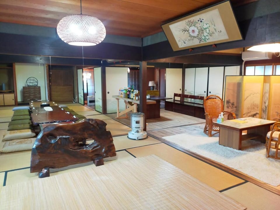 kamino Terrace, a Japanese history and nature experience accommodation Apartment in Tokyo Prefecture