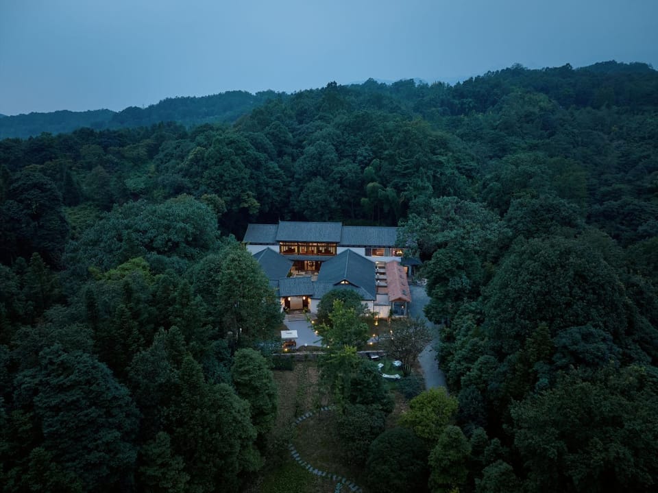 Property building, Natural landscape, Bird's eye view, Mountain view