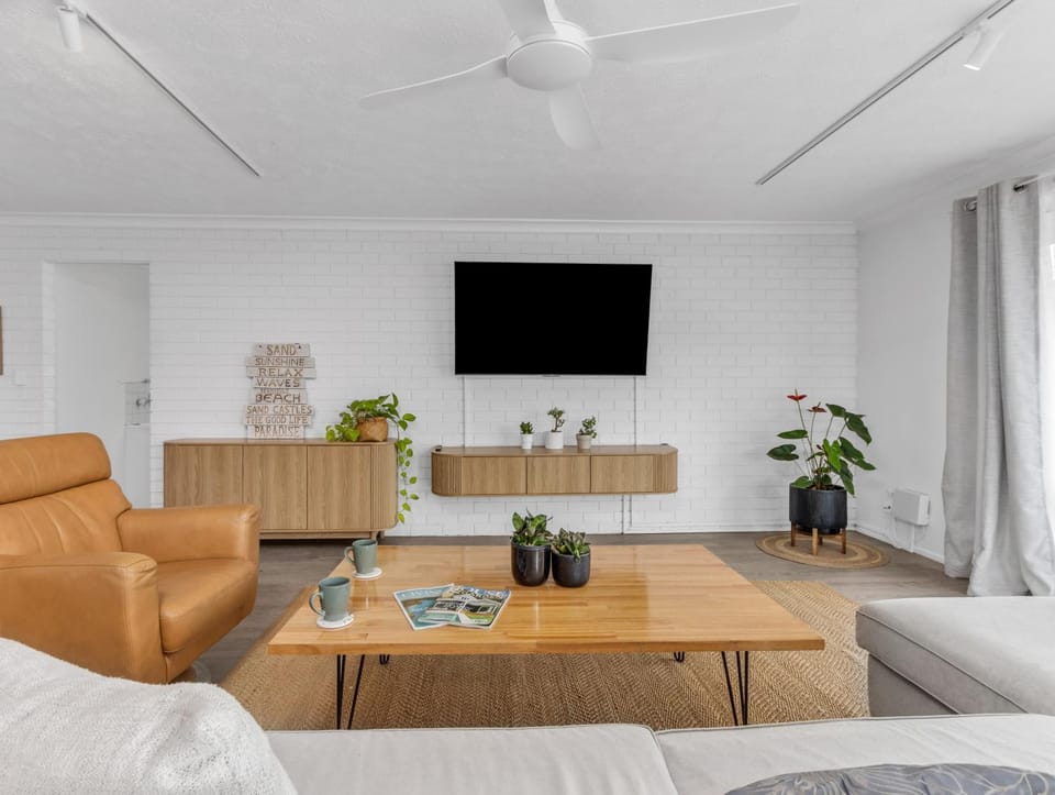 TV and multimedia, Living room