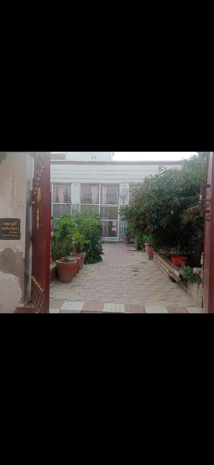 SARASWAT HOME Stay Vacation rental in Uttar Pradesh