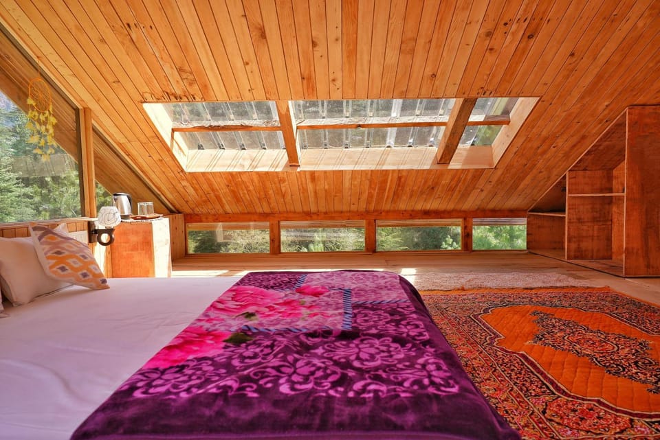Bed, Balcony/Terrace, Photo of the whole room, Bedroom