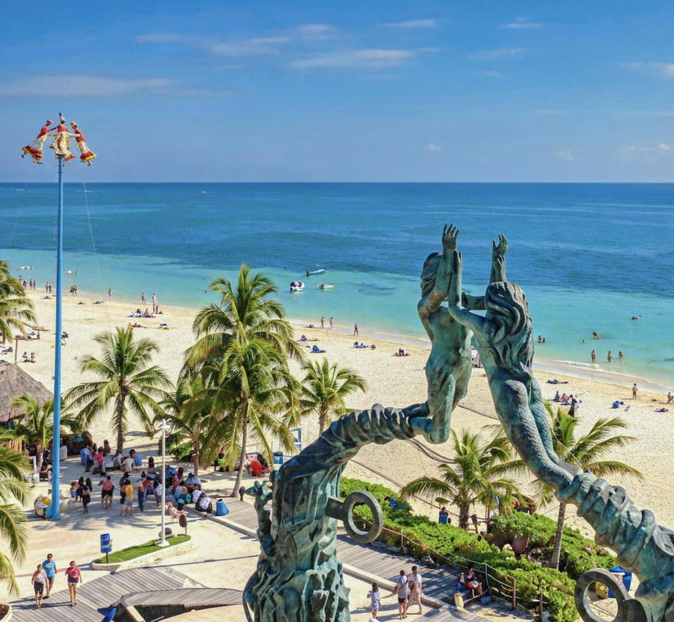 Nearby landmark, Day, People, Natural landscape, Beach, Evening entertainment, Sea view, group of guests