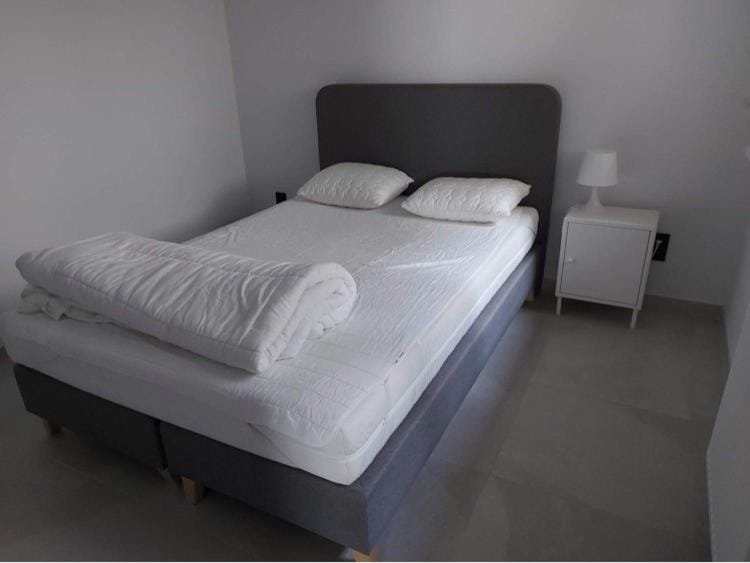 Zonneweelde 2slpk app 50m van strand Apartment in Middelkerke