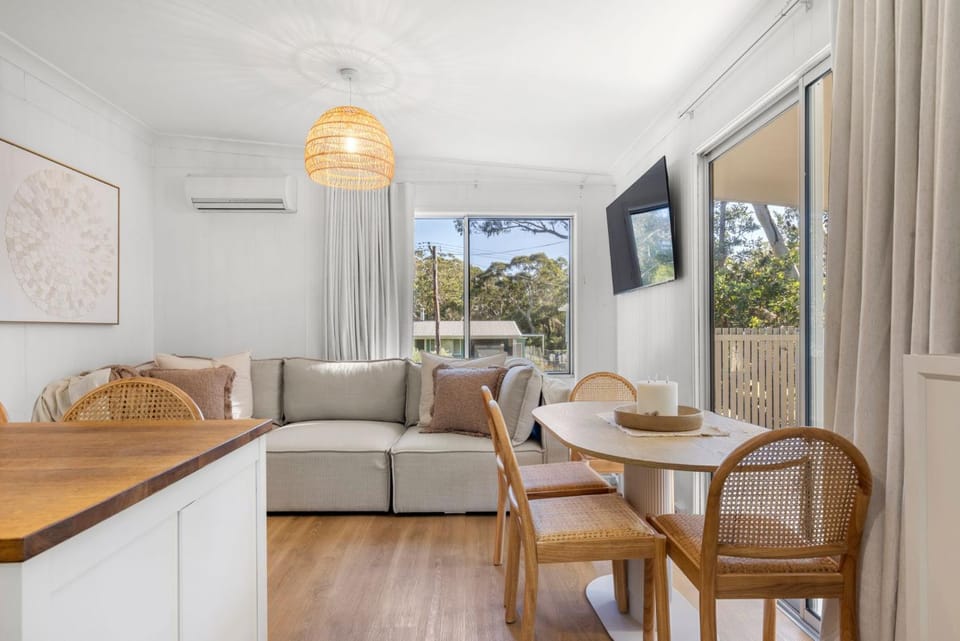 Piccolo Cottage - Firepit - 4 Mins Walk to Beach House in Callala Bay