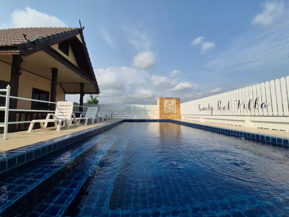 Day, Pool view, Swimming pool, Swimming pool