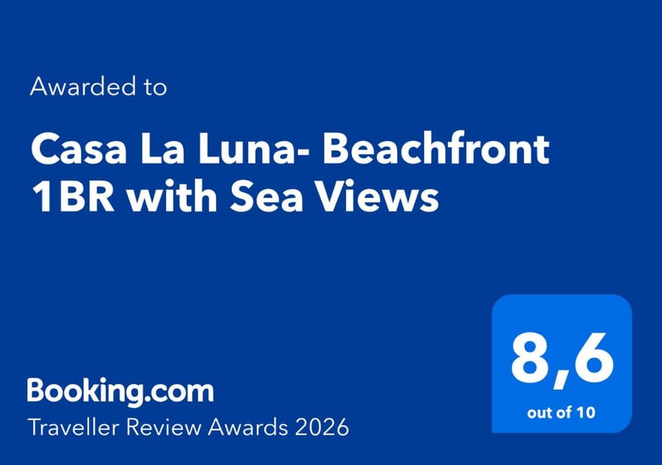 Casa La Luna: ¡Cozy and sunny 1BR on the beach! Apartment in Sitio de Calahonda