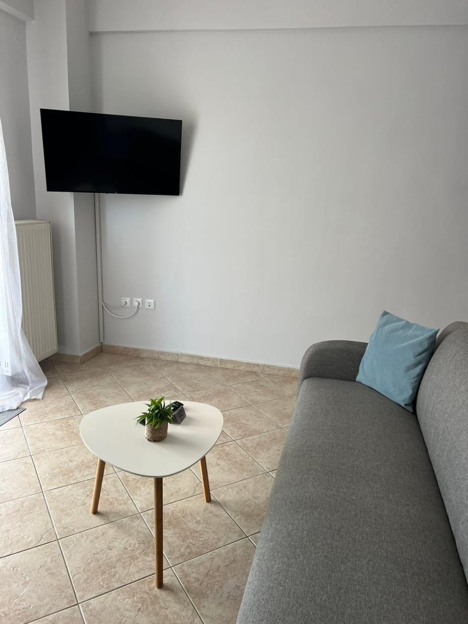 TV and multimedia, Seating area