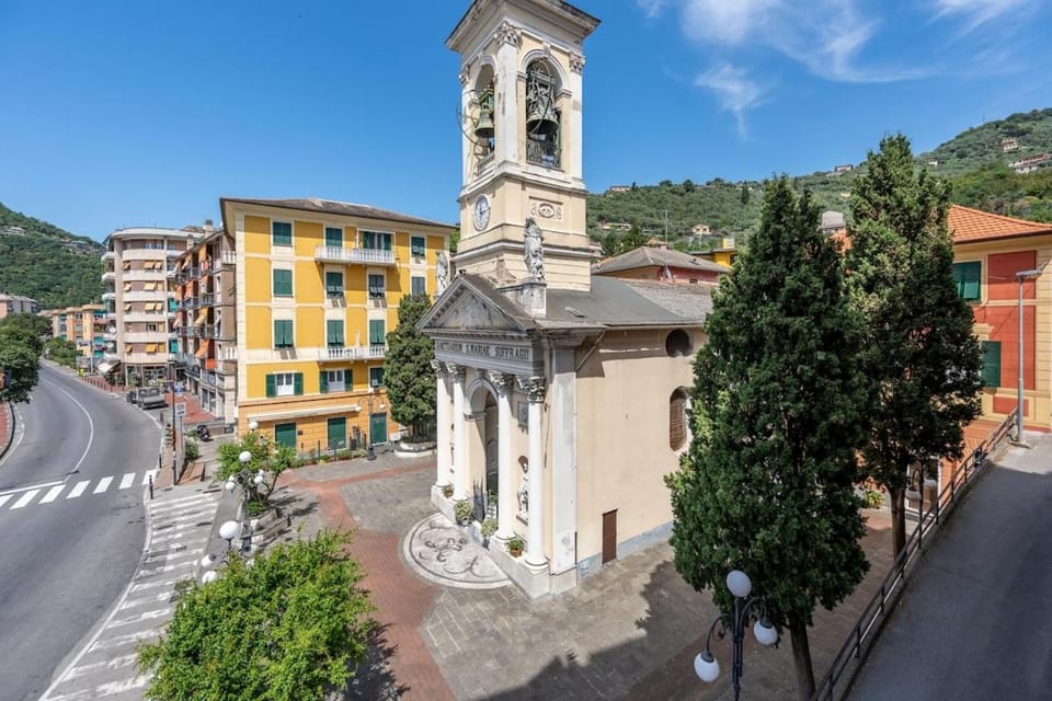 Modern house in the center of Recco with Parking Apartment in Recco