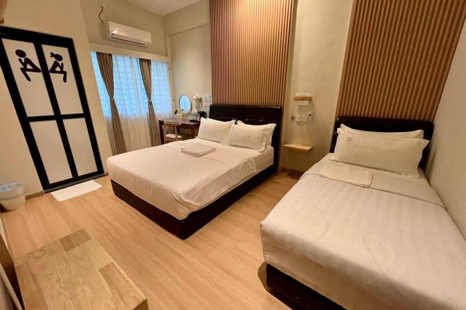 7 minutes driving to TC Beach 123 Guest House Bed and Breakfast in Pahang, Malaysia