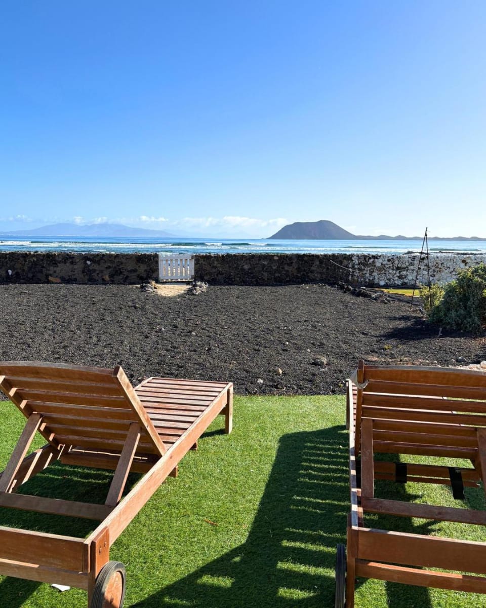 Day, Natural landscape, Sea view, sunbed