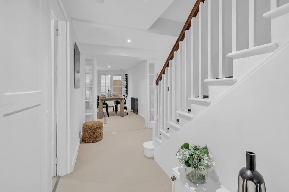 Other, Dining area