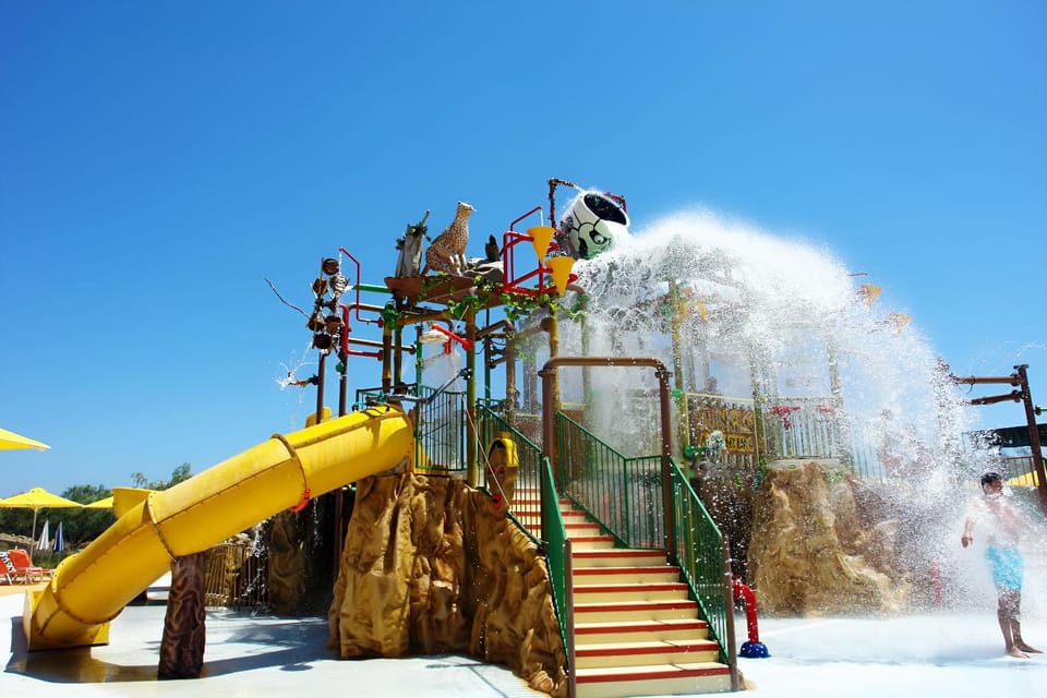 Aqua park, Swimming pool