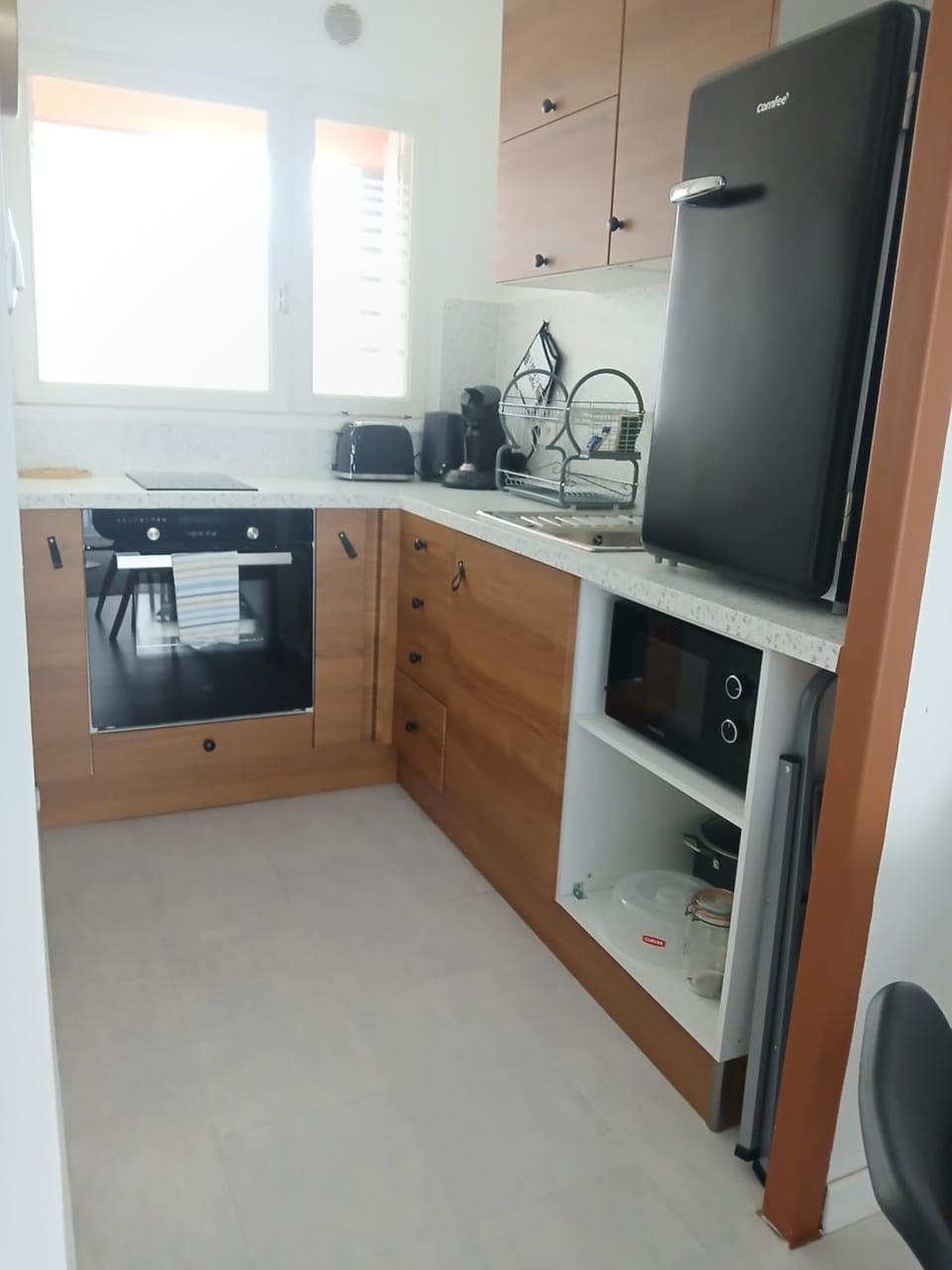 Kitchen or kitchenette, minibar, oven, pet friendly, stove, toaster
