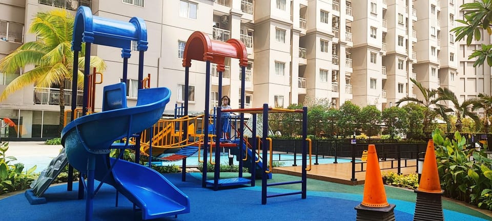 Children play ground, Kids's club