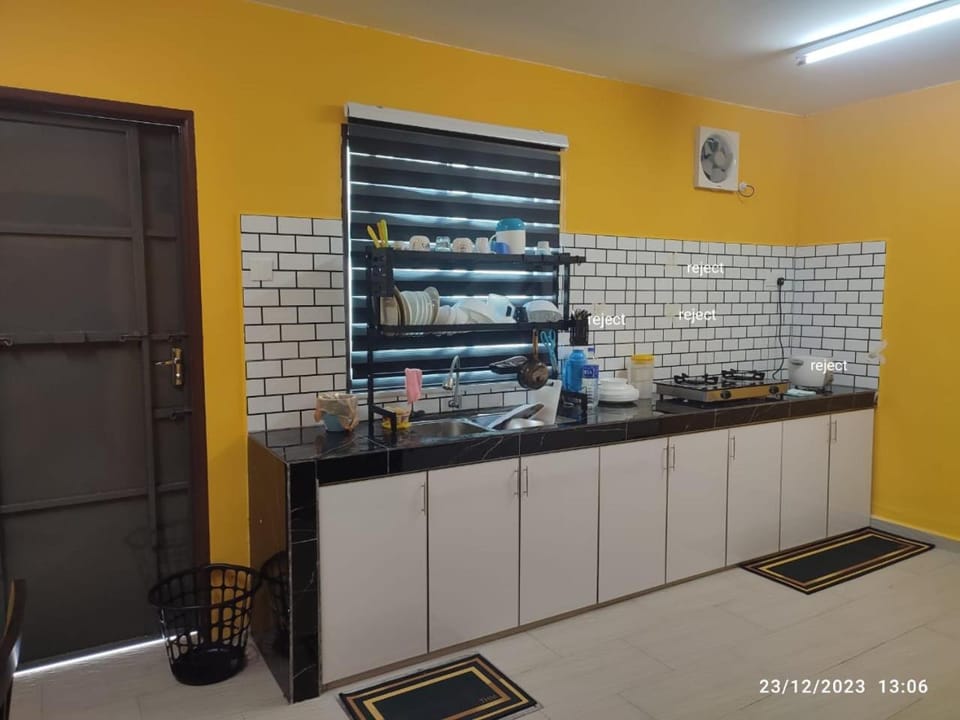 Zara's Homestay House in Perak
