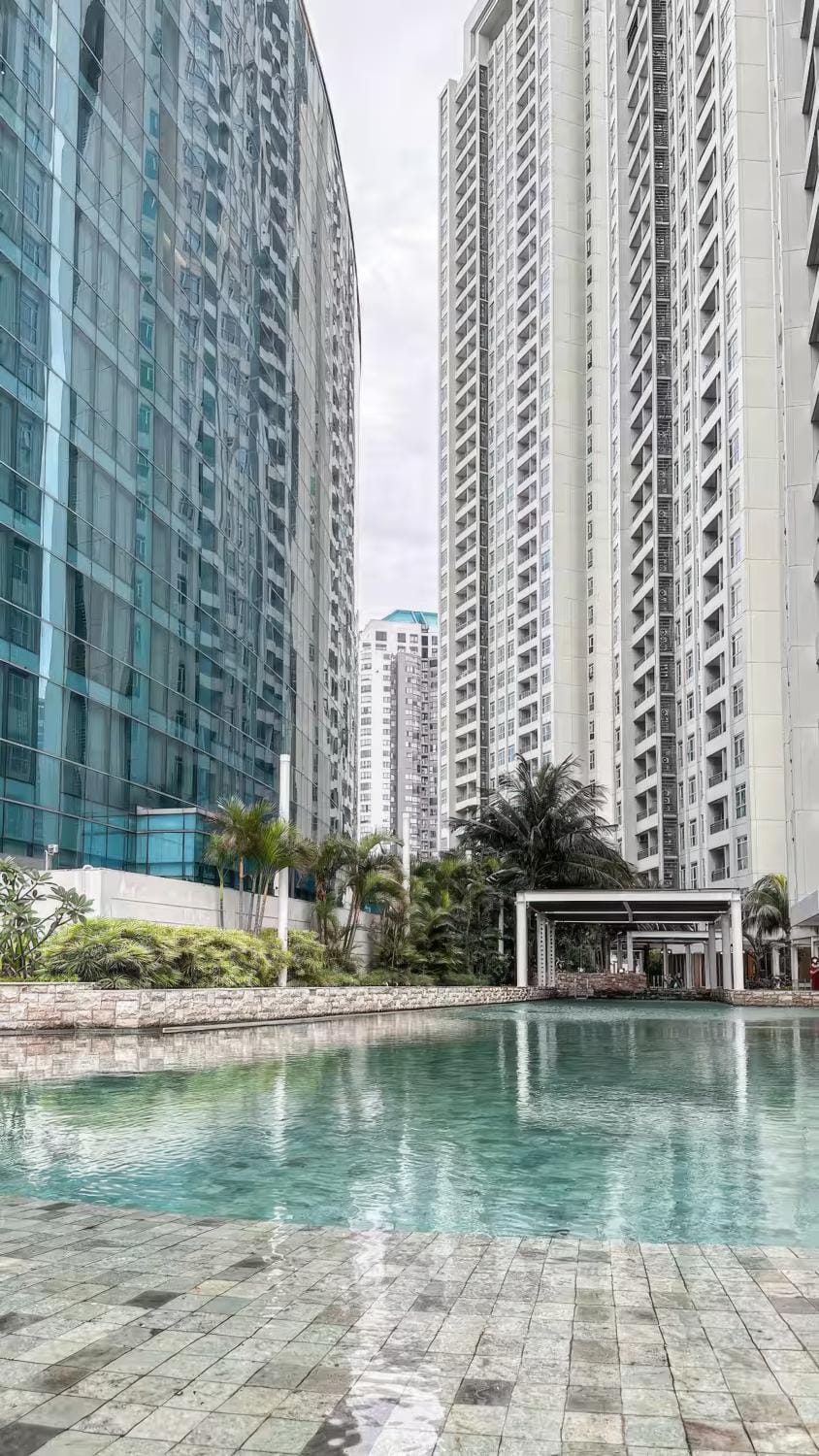 Property building, Pool view, Swimming pool