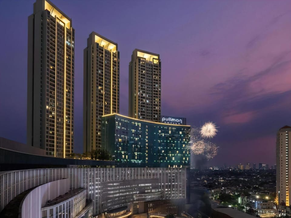 Property building, Night, City view