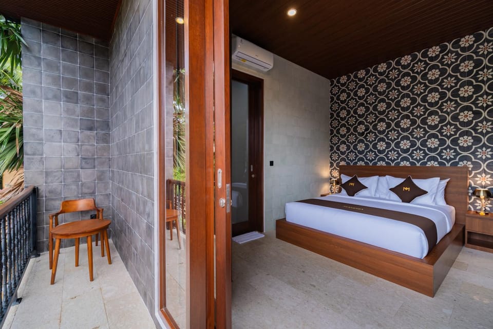 Bed, Balcony/Terrace, Photo of the whole room, Bedroom