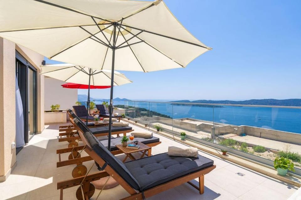 Green Horizon Sea Views Villa Villa in Dubrovnik-Neretva County