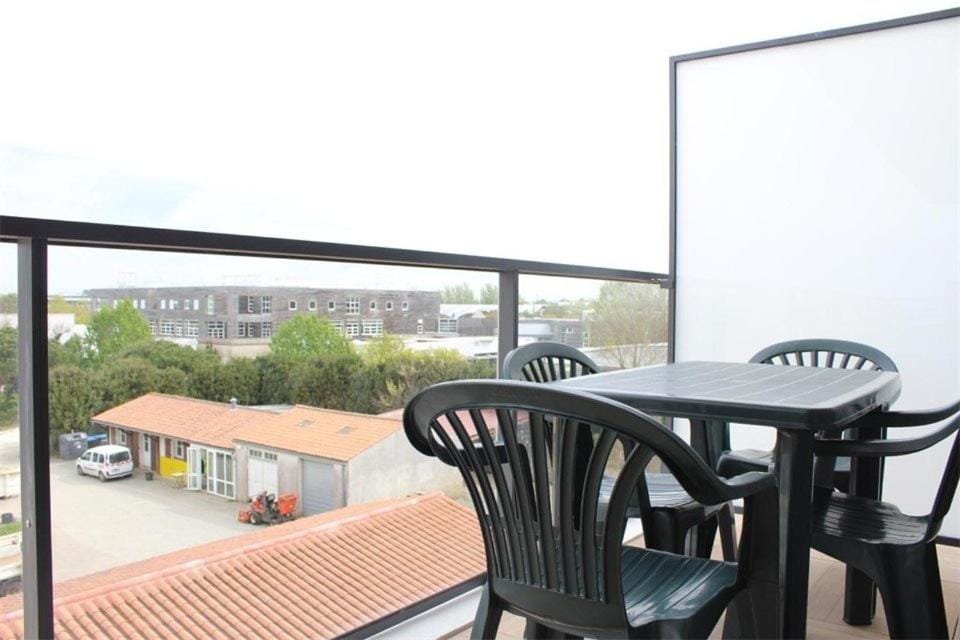 Appt 2 pièces LA ROCHELLE - LR340-C302 Apartment in La Rochelle