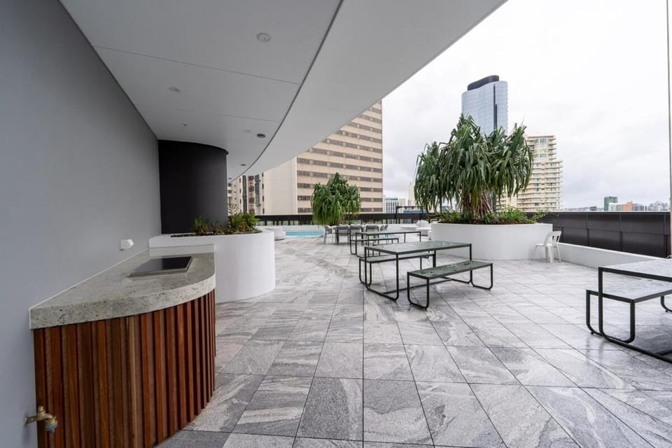 Queen's Wharf-Be the First to stay at a 5-Star Apt C21 Apartment in Brisbane City