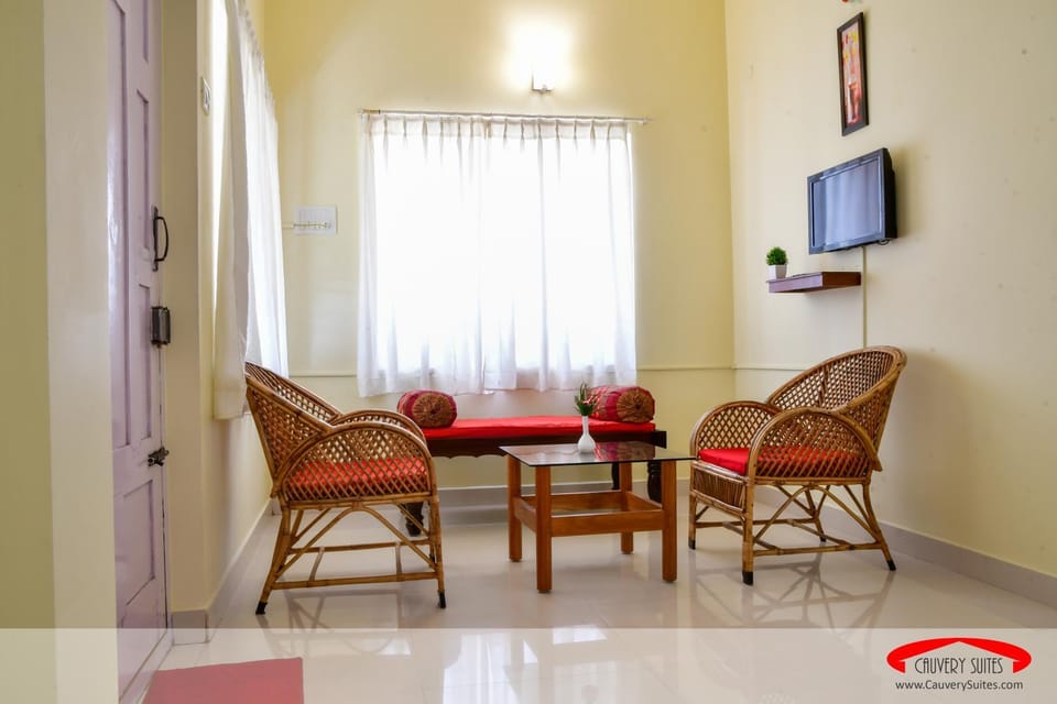 Communal lounge/ TV room, Living room