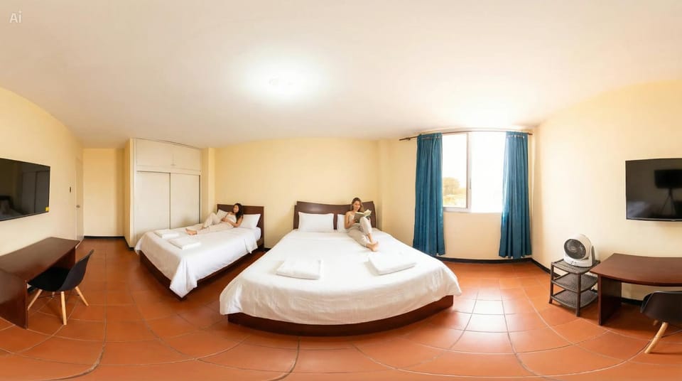 Bed, TV and multimedia, Photo of the whole room, Evening entertainment, Bedroom