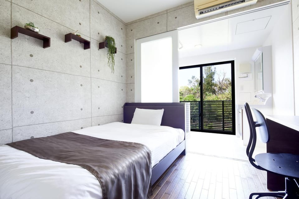 Bed, Photo of the whole room