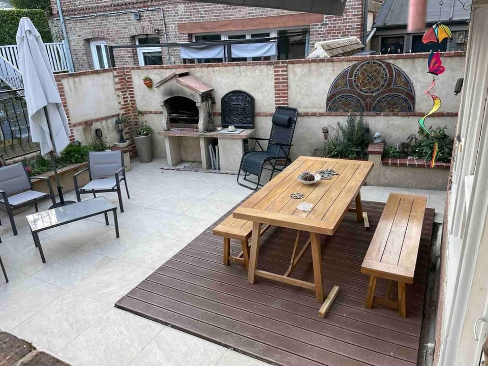 Patio, Day, BBQ facilities, View (from property/room), Living room, Dining area
