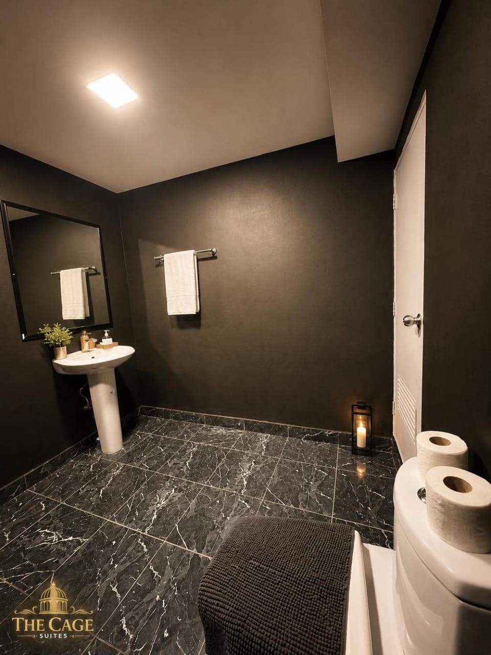 The Cage Suites Bed and Breakfast in Bangkok