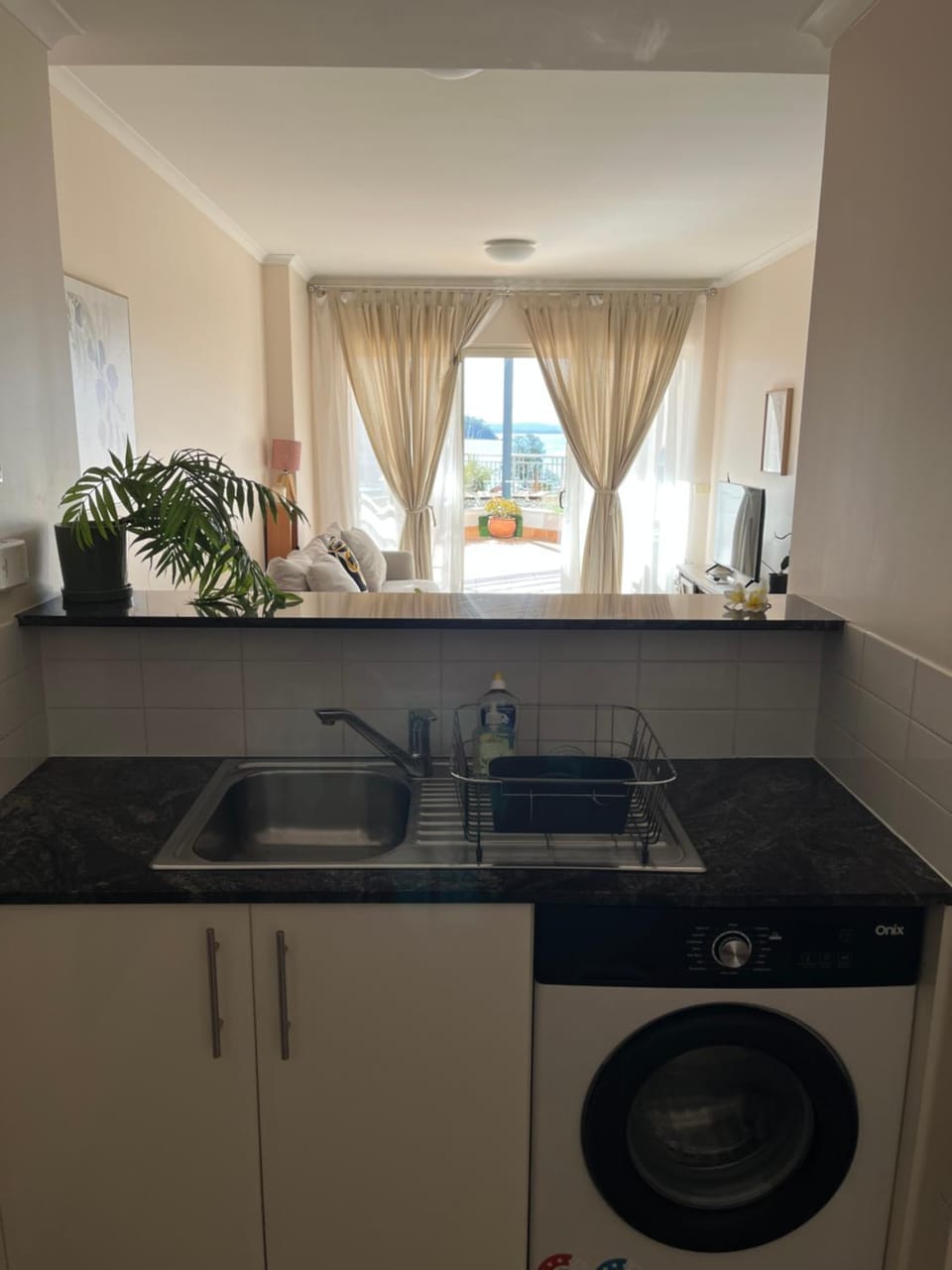 Private 1 Bedroom Apartment in Resort Location Shoal Bay Apartment in Shoal Bay