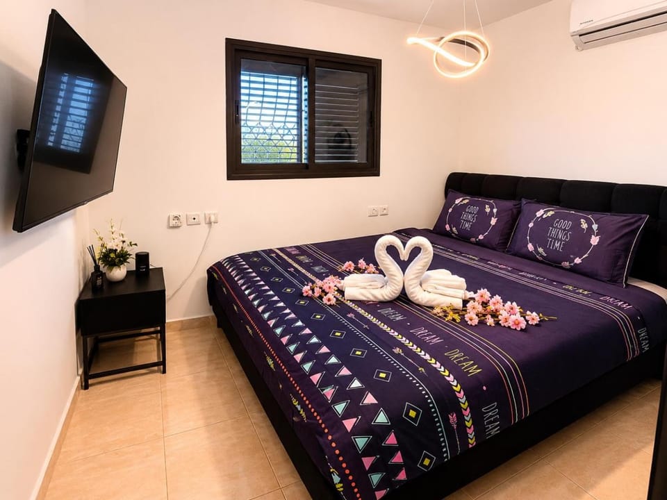 Olympus B&B Apartment in South District